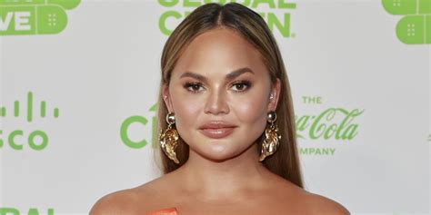 chrissy teigennude|Chrissy Teigen shared a fully nude selfie showing fans